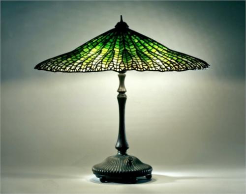 Library Lamp. Lotus, Pagoda design  - Louis Comfort Tiffany