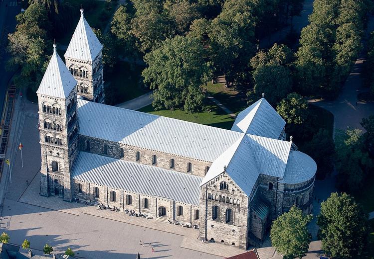 Lund Cathedral, Sweden, 1145 - Романская архитектура