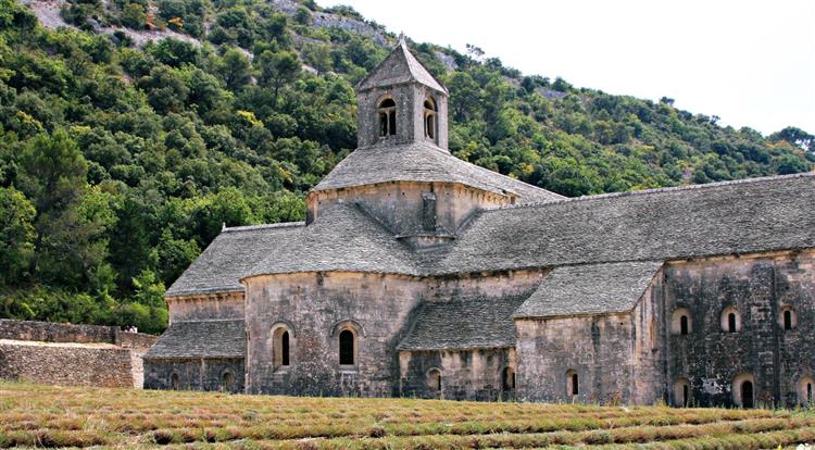 Sénanque Abbey, France, c.1148 - Romanesque Architecture