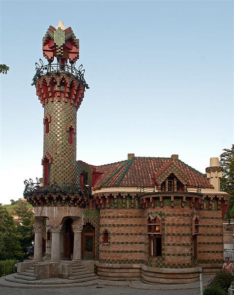 El Capricho, 1883 - 1885 - Antoni Gaudí
