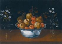 Still life with fruit in a porcelain bowl flanked by a pair of glass vases - Tomás Yepes