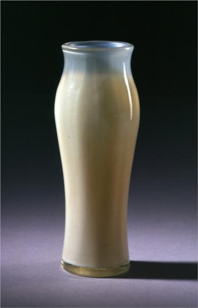 Vase, 1905 - Louis Comfort Tiffany