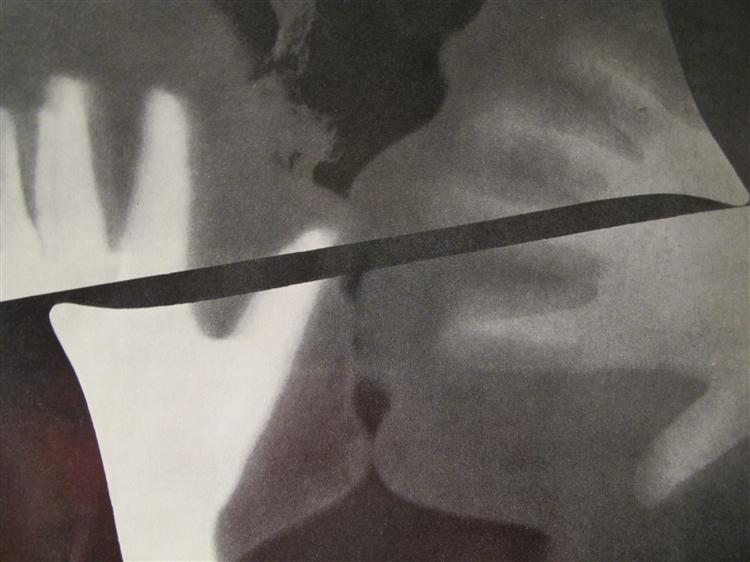 Rayograph (The Kiss), 1922 - Man Ray